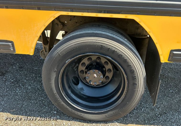 image for item EG0751 2005 IC Corp. CE 200 school bus