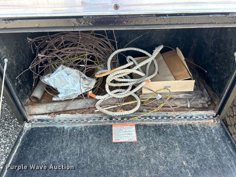 image for item EG0774 2006 GMC C6500 box truck