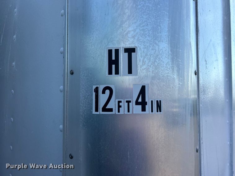 image for item EG0774 2006 GMC C6500 box truck