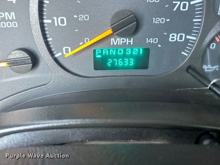 image for item EG0774 2006 GMC C6500 box truck