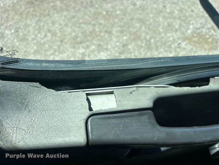 image for item EG0794 2004 Freightliner  Business Class M2 refuse truck