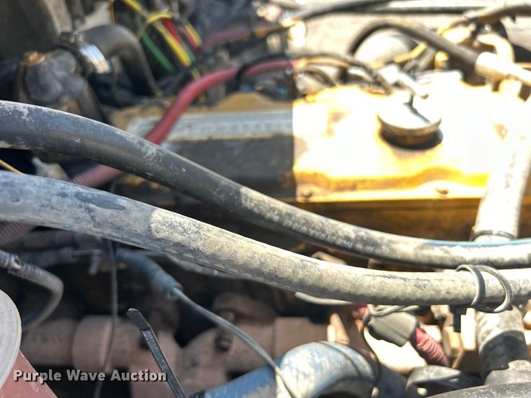 image for item EG0794 2004 Freightliner  Business Class M2 refuse truck