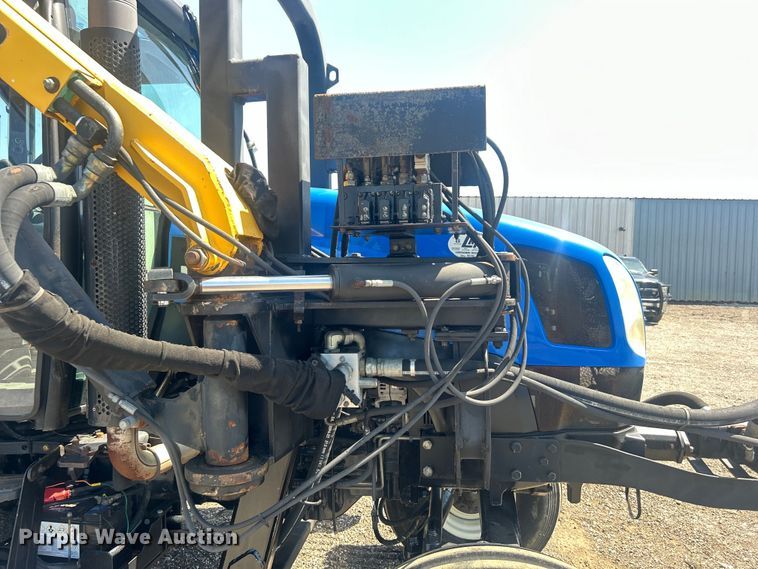 image for item EG0798 2006 New Holland TS115A tractor