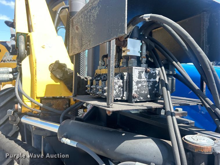 image for item EG0798 2006 New Holland TS115A tractor