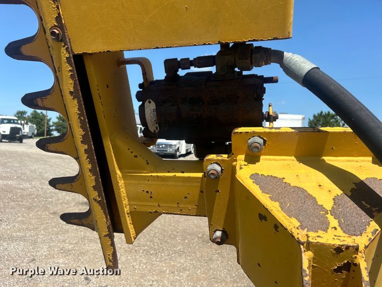 image for item EG0798 2006 New Holland TS115A tractor