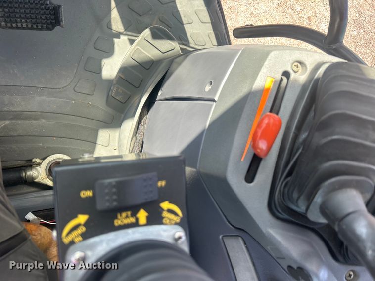 image for item EG0798 2006 New Holland TS115A tractor