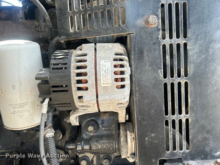 image for item EG0798 2006 New Holland TS115A tractor