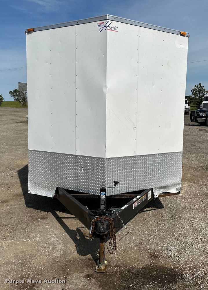 image for item EG1487 2015 Horton Vans HY716TA enclosed cargo trailer