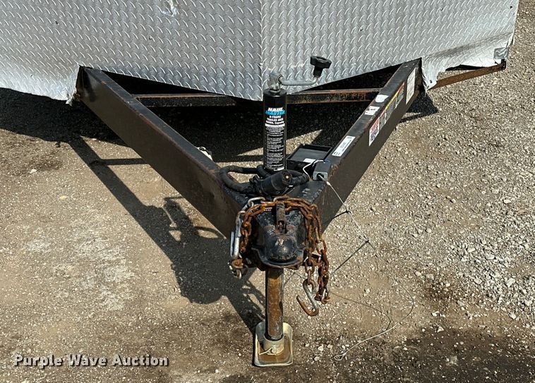 image for item EG1487 2015 Horton Vans HY716TA enclosed cargo trailer