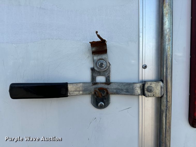 image for item EG1487 2015 Horton Vans HY716TA enclosed cargo trailer