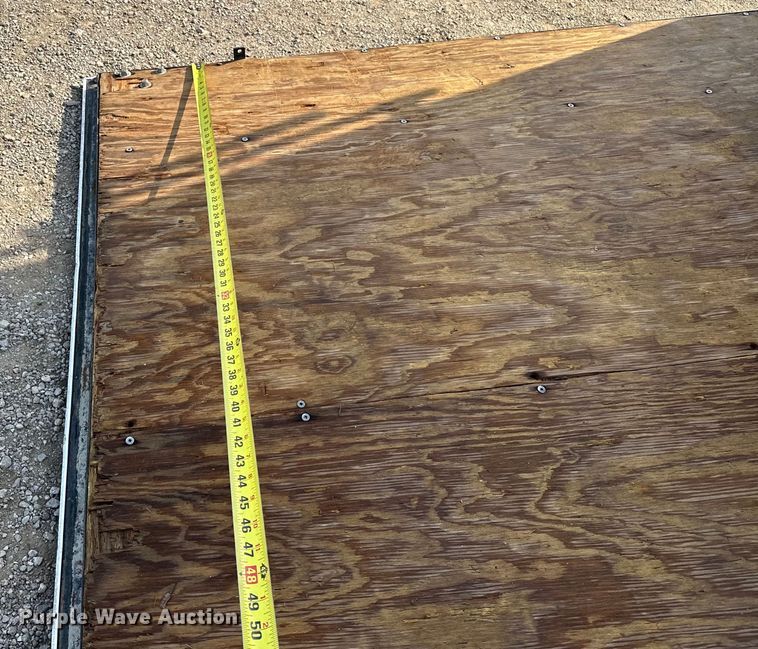 image for item EG1487 2015 Horton Vans HY716TA enclosed cargo trailer