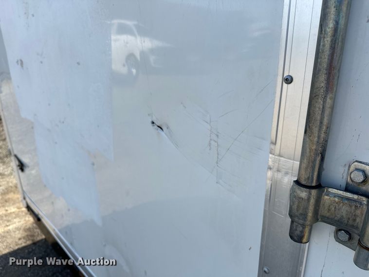 image for item EG1487 2015 Horton Vans HY716TA enclosed cargo trailer