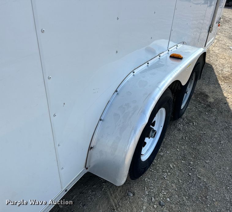 image for item EG1487 2015 Horton Vans HY716TA enclosed cargo trailer