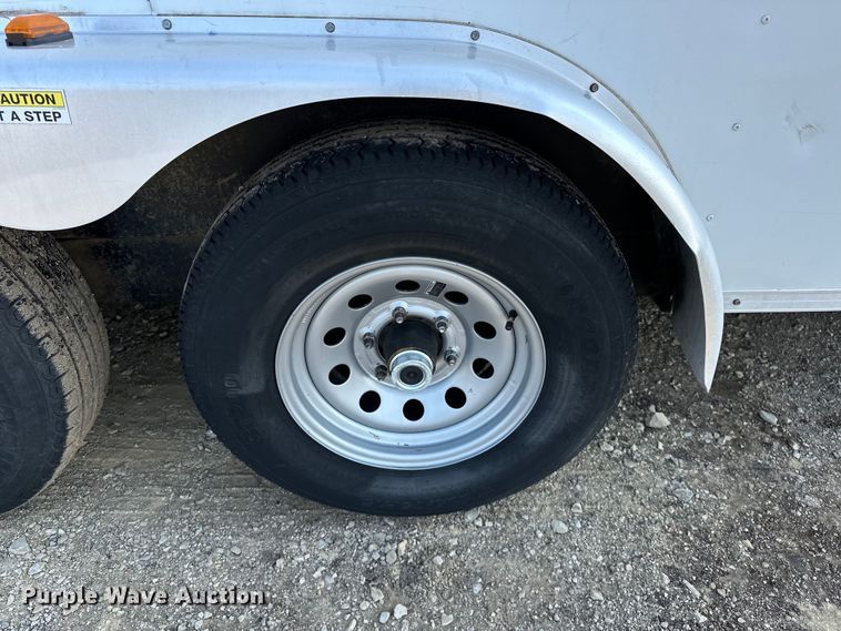 image for item EG1487 2015 Horton Vans HY716TA enclosed cargo trailer