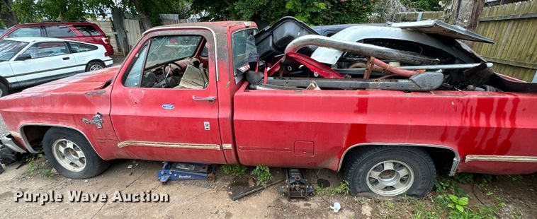 image for item EH3989 1986 Chevrolet   C10 pickup truck