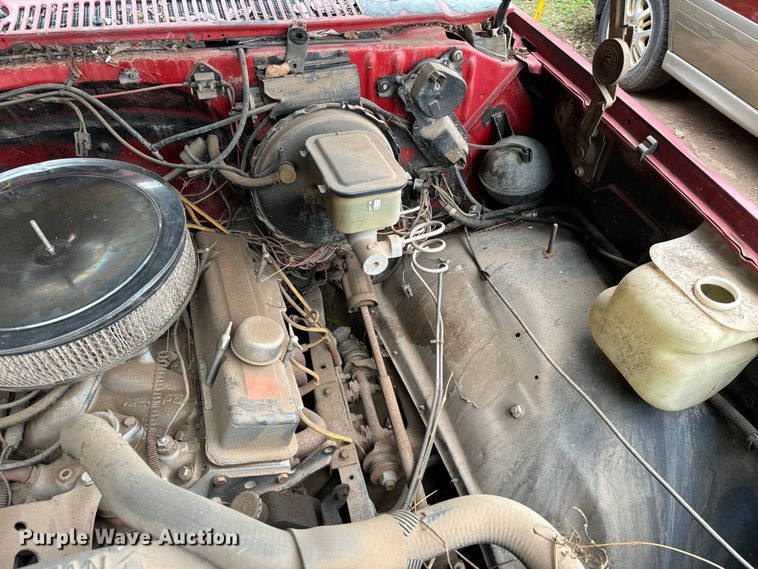 image for item EH3989 1986 Chevrolet   C10 pickup truck