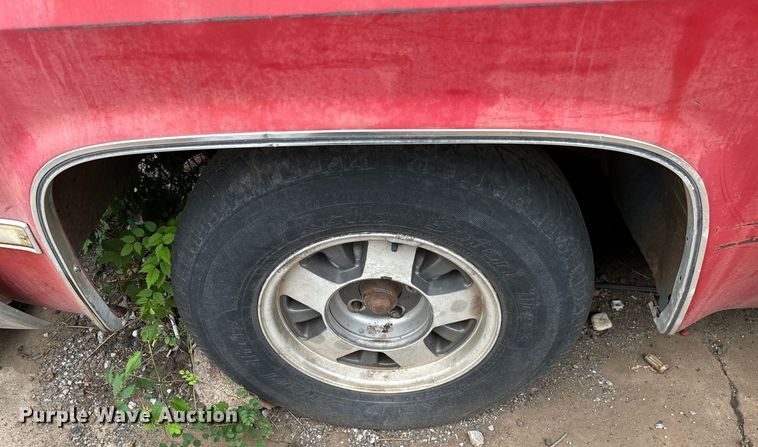 image for item EH3989 1986 Chevrolet   C10 pickup truck