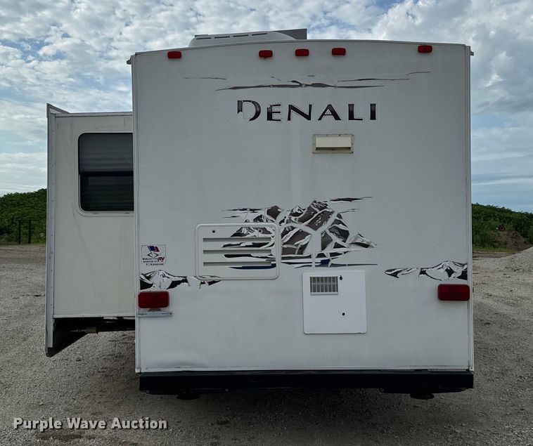 image for item EH4335 2007 Dutchman Denali camper