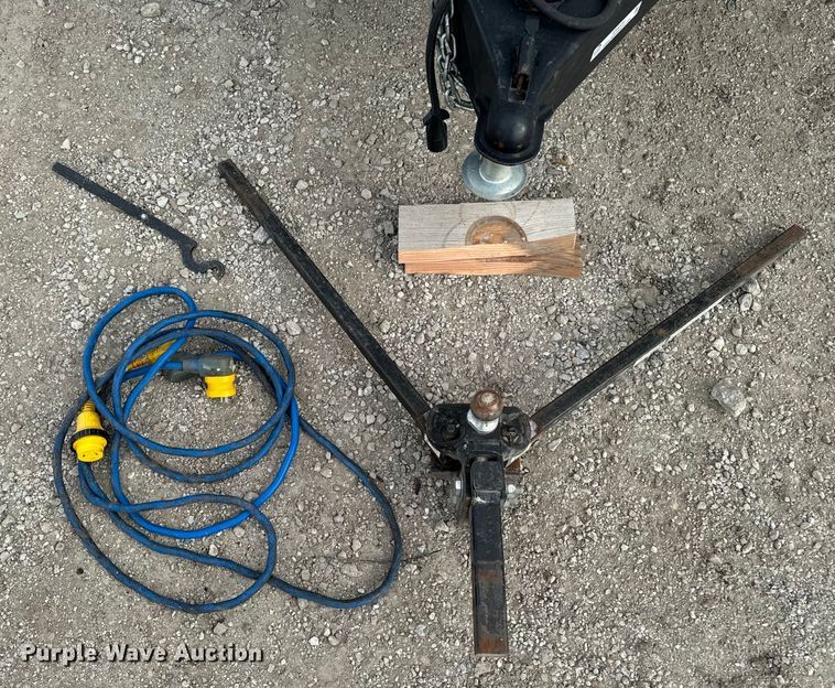 image for item EH4335 2007 Dutchman Denali camper