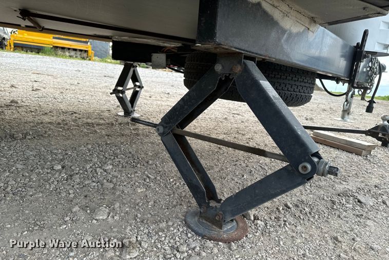 image for item EH4335 2007 Dutchman Denali camper