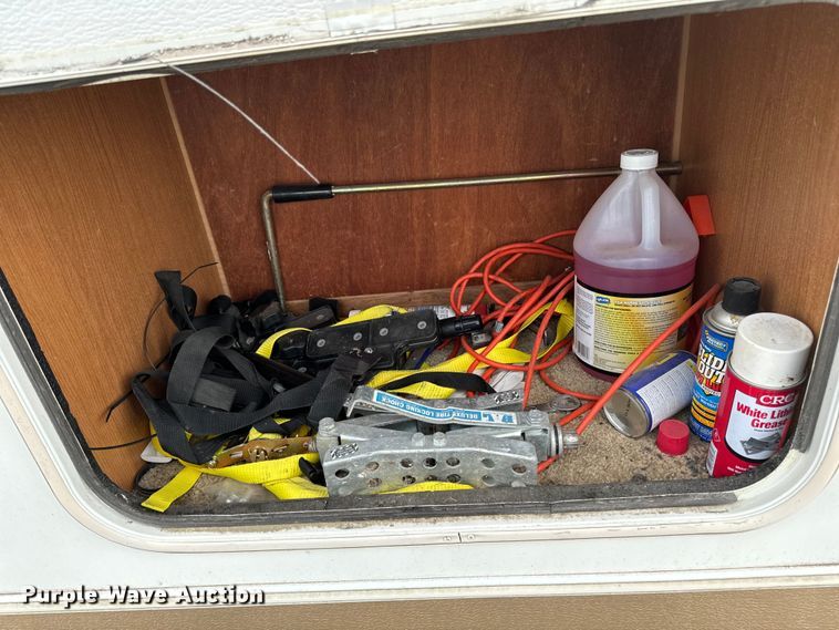 image for item EH4335 2007 Dutchman Denali camper