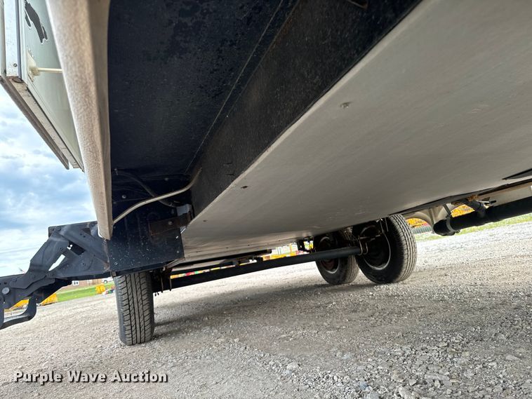 image for item EH4335 2007 Dutchman Denali camper