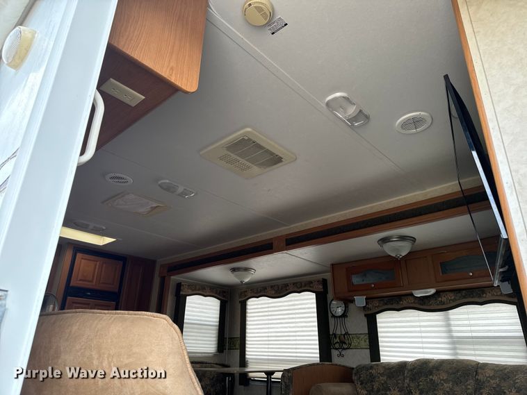 image for item EH4335 2007 Dutchman Denali camper