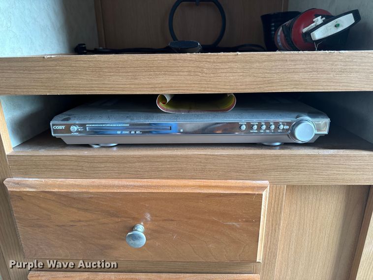 image for item EH4335 2007 Dutchman Denali camper