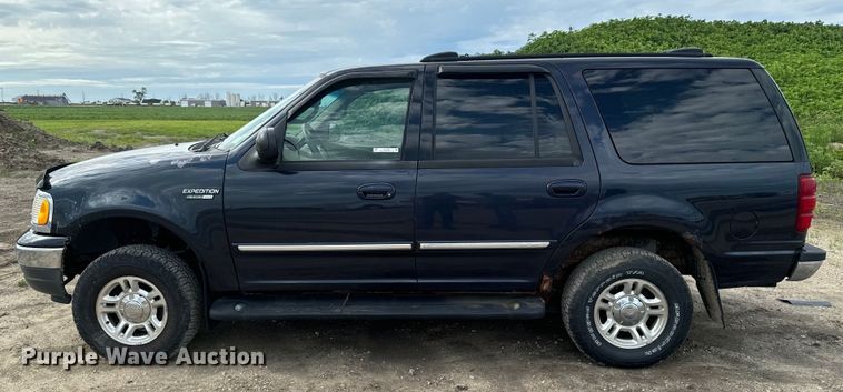 image for item EH4336 2001 Ford Expedition SUV