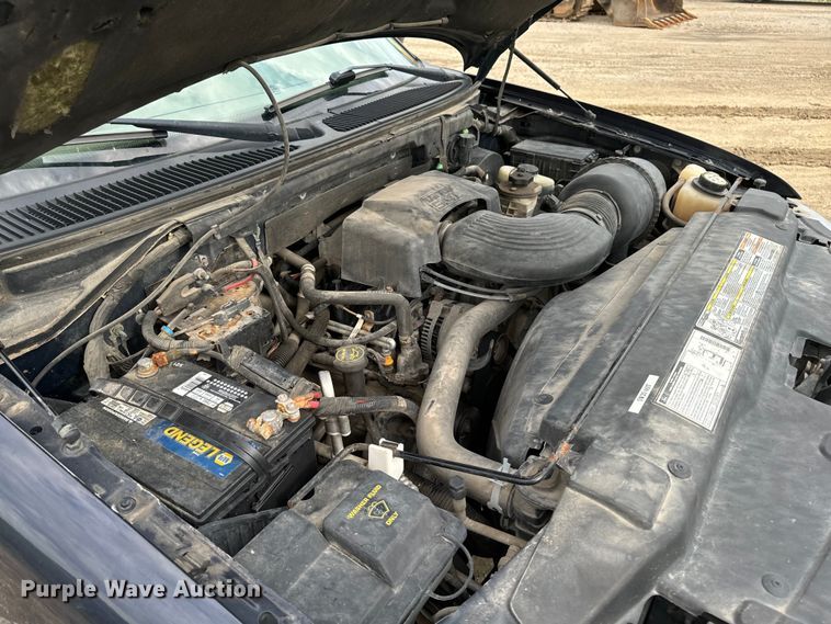 image for item EH4336 2001 Ford Expedition SUV