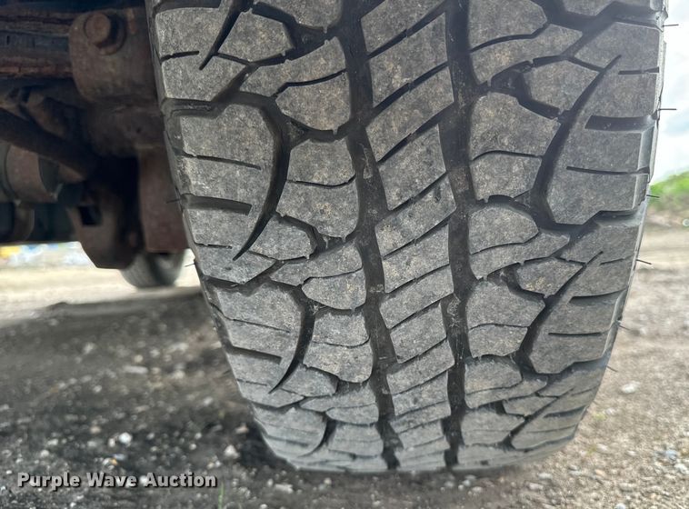 image for item EH4336 2001 Ford Expedition SUV