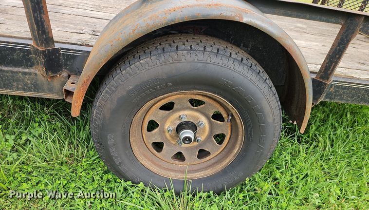 image for item EI3950 2005 PJ utility trailer