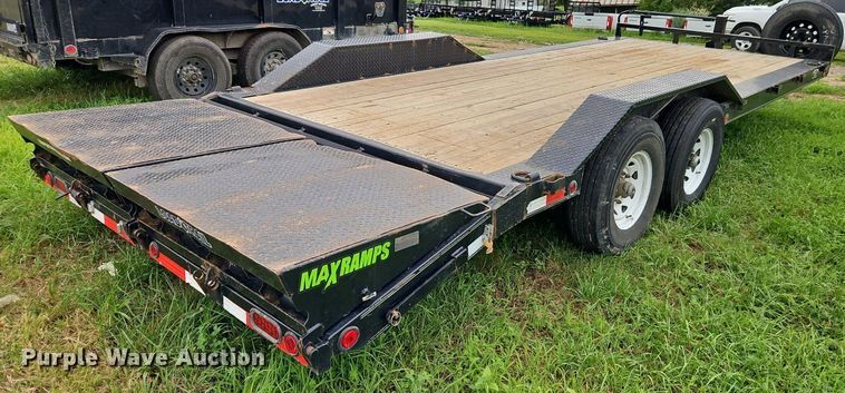 image for item EI3952 2022 Load Trail equipment trailer