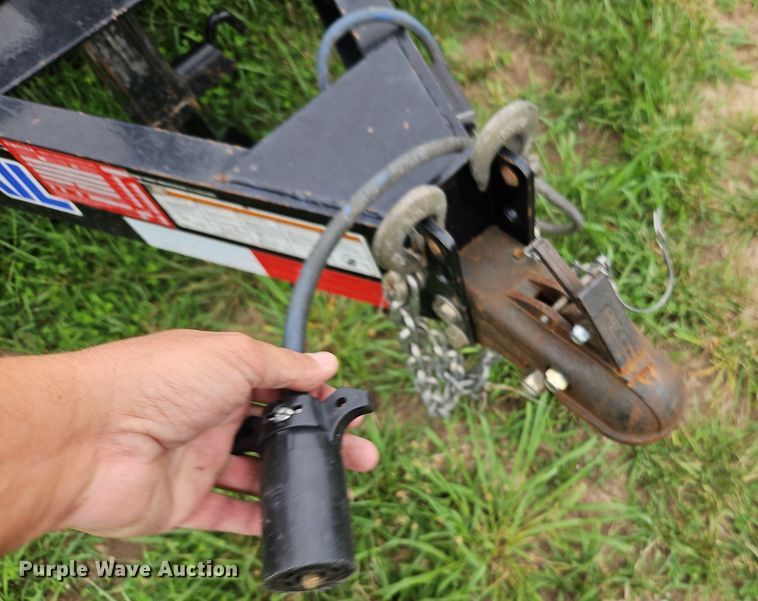 image for item EI3952 2022 Load Trail equipment trailer