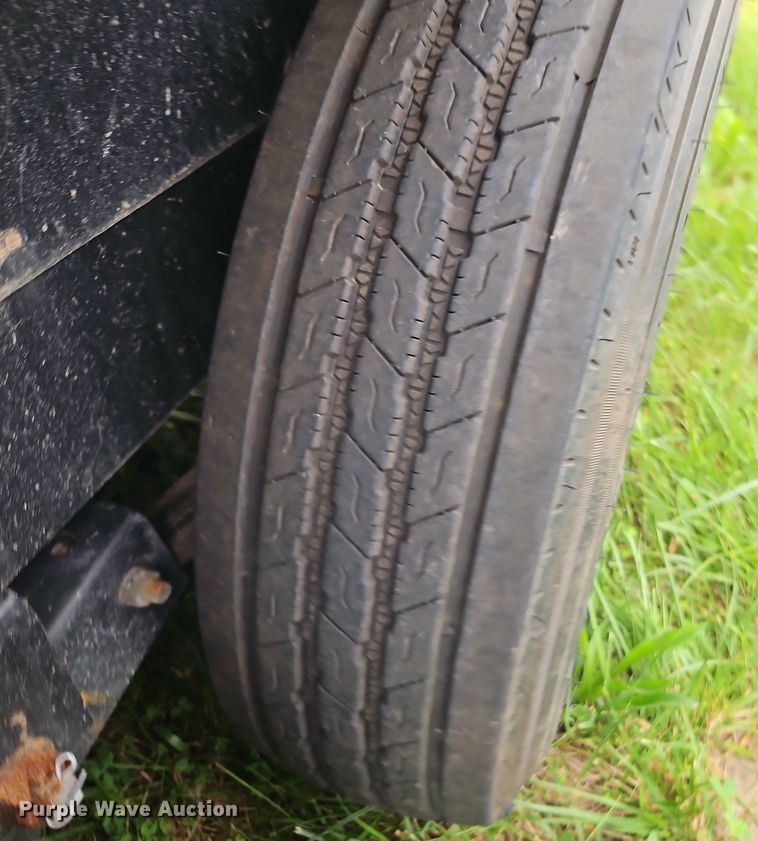 image for item EI3952 2022 Load Trail equipment trailer