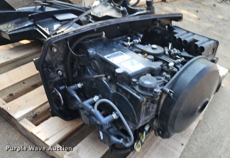 image for item EI3957 2000 Mercury Tracker 60 engine