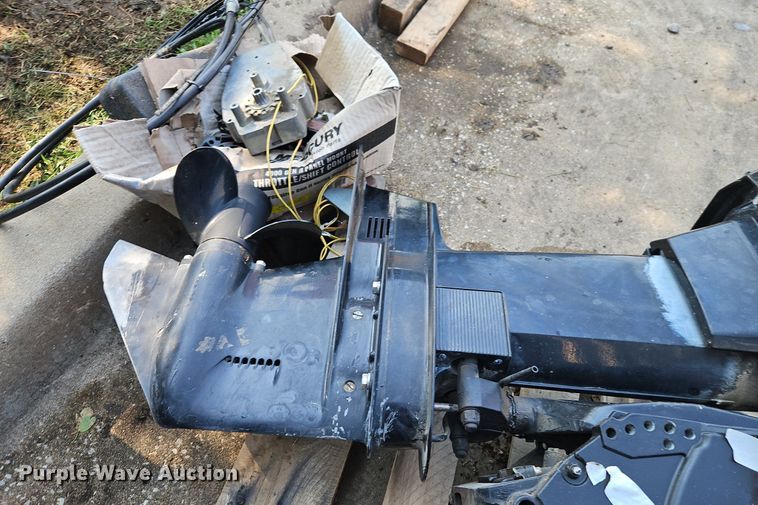 image for item EI3957 2000 Mercury Tracker 60 engine