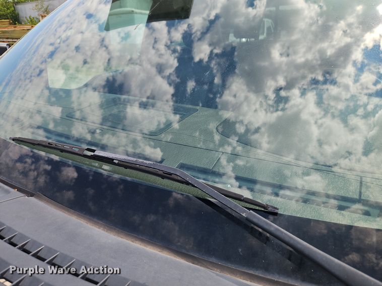 image for item EI3960 2009 Ford F150 Platinum  SuperCrew pickup truck