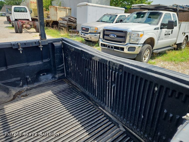 image for item EI3960 2009 Ford F150 Platinum  SuperCrew pickup truck