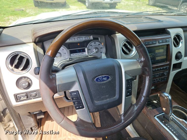image for item EI3960 2009 Ford F150 Platinum  SuperCrew pickup truck