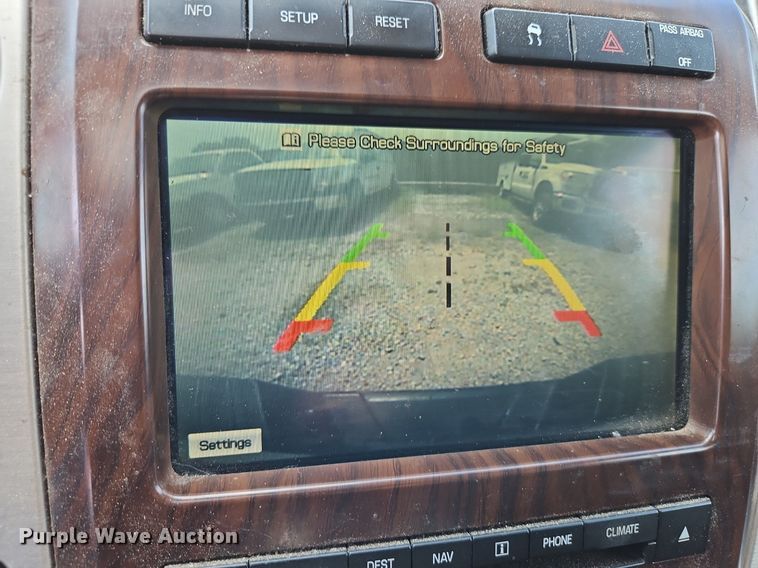 image for item EI3960 2009 Ford F150 Platinum  SuperCrew pickup truck