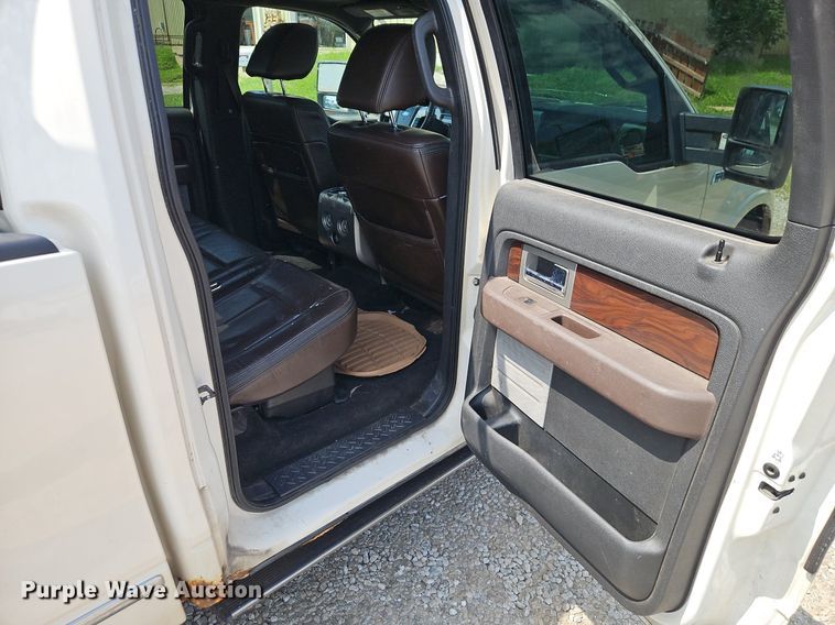 image for item EI3960 2009 Ford F150 Platinum  SuperCrew pickup truck