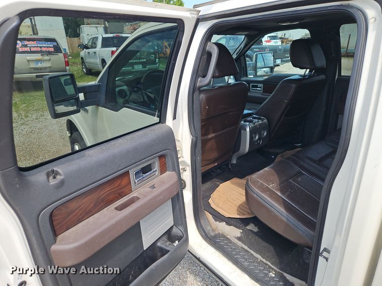 image for item EI3960 2009 Ford F150 Platinum  SuperCrew pickup truck