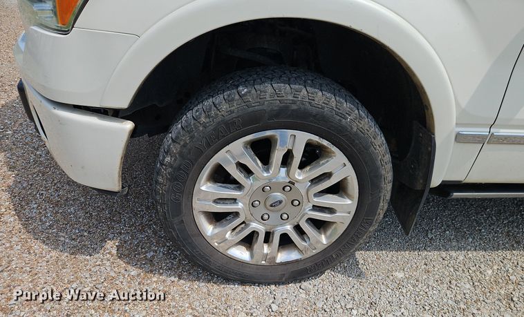 image for item EI3960 2009 Ford F150 Platinum  SuperCrew pickup truck
