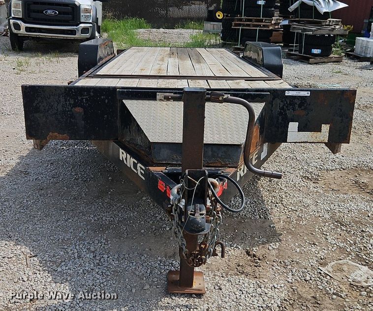 image for item EI3961 2017 Rice Trailers PTH22 tilt deck equipment trailer