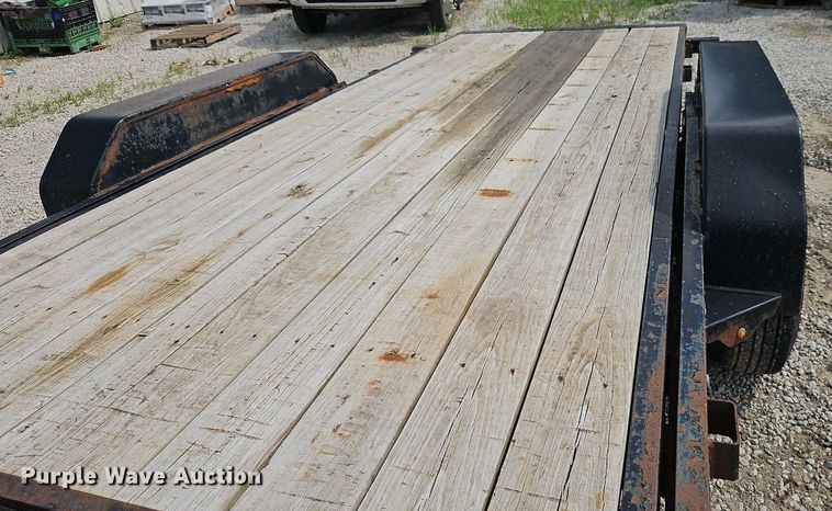 image for item EI3961 2017 Rice Trailers PTH22 tilt deck equipment trailer