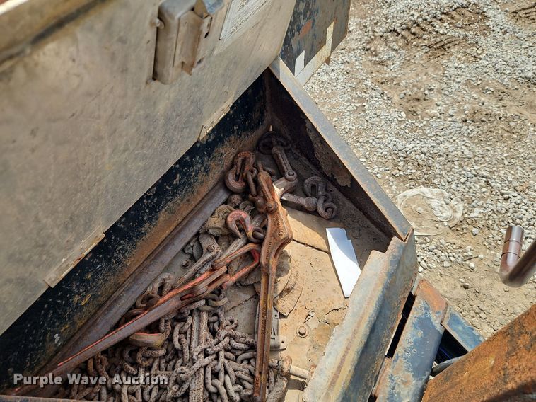 image for item EI3961 2017 Rice Trailers PTH22 tilt deck equipment trailer