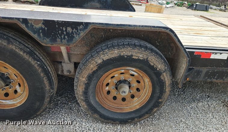 image for item EI3961 2017 Rice Trailers PTH22 tilt deck equipment trailer