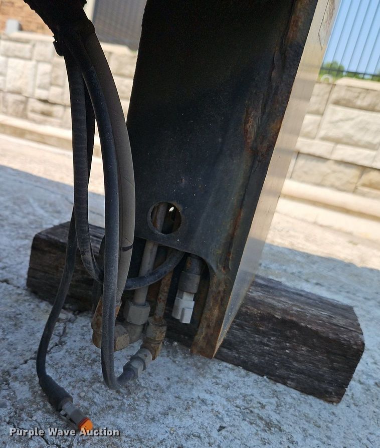 image for item EI3967 2015 Brown 491713201 box bed 