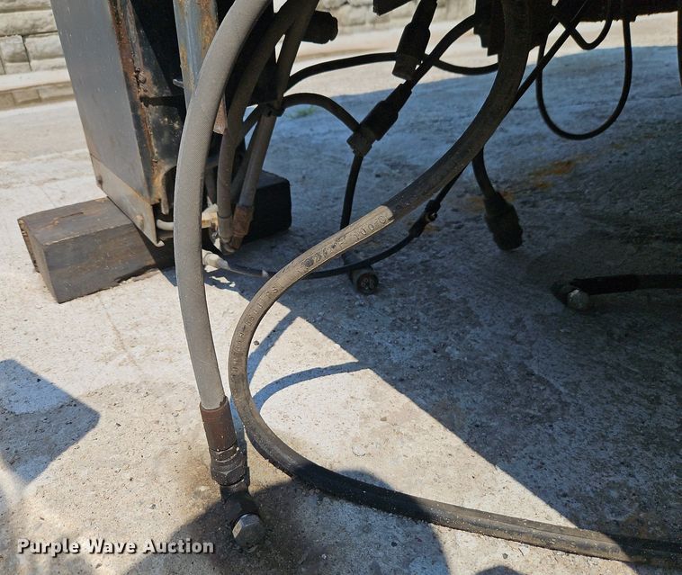 image for item EI3967 2015 Brown 491713201 box bed 